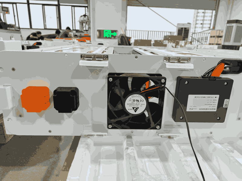 High-voltage commercial and industrial rack-mounted battery energy storage system installation with efficient sheet-metal heat dissipation.