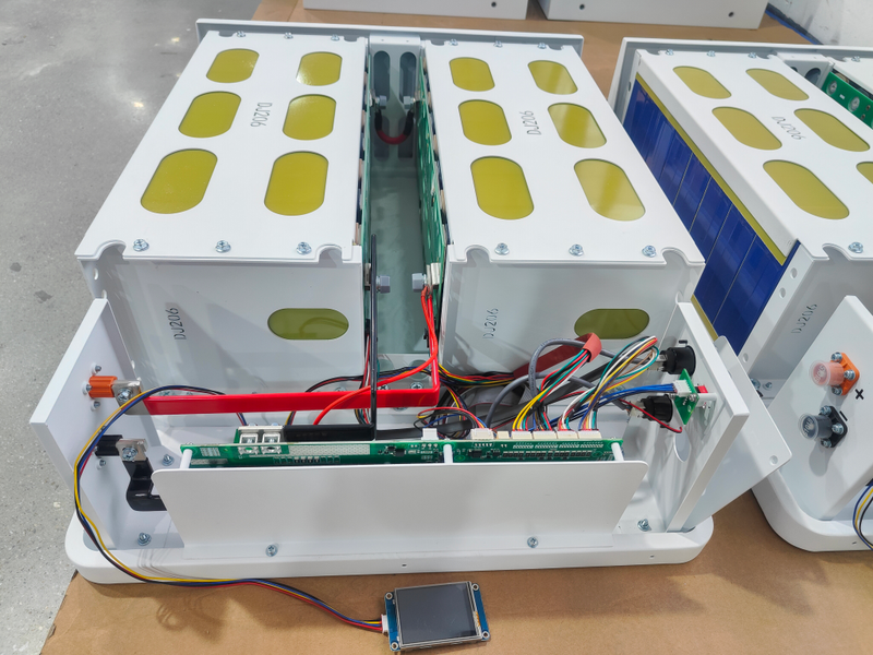 Communication port board and interface showing CAN, RS485, and RS232 protocol ports of Rakour 200Ah wall-mount battery.